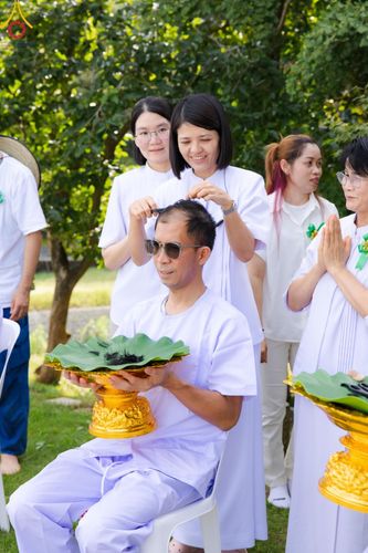 ภาพ No.147466:พิธีตัดปอยผม ขอขมา มอบบาตร ผ้าไตร โครงการปฐมอุปสมบท สมโภชอุโบสถ บูชาธรรม 80 ปี หลวงพ่อธัมมชโย ณ วัดพระธรรมกายโทชิหงิ ประเทศญี่ปุ่น วันพฤหัสบดีที่ 8 สิงหาคม พ.ศ. 2567