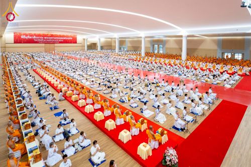 ภาพ No.272910:วันอาทิตย์ที่ 23 พฤศจิกายน พ.ศ.2568 พิธีมุทิตาสักการะ พระมหาเถระและพระเถระ ประจำปีพุทธศักราช 2568 ณ ห้องแก้วสารพัดนึก 2 สภาธรรมกายสากล  วัดพระธรรมกาย