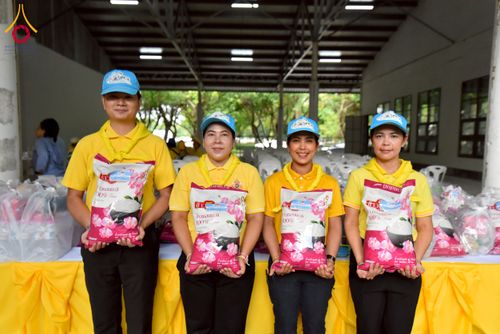 ภาพ No.226761:กิจกรรมจิตอาสาพัฒนา “เราทำความ ดี ด้วยหัวใจ” เนื่องในโอกาสวันพระบาทสมเด็จพระปกเกล้าเจ้าอยู่หัว ณ วัดพระธรรมกาย อ.คลองหลวง จ.ปทุมธานี วันพุธที่ 28 พฤษภาคม พ.ศ. 2568