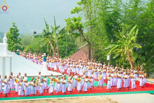 ภาพ No.63041:Photo Story  มหัศจรรย์วัดดงดินแดง Episode 2 โครงการบรรพชาอุปสมบทหมู่ ฟื้นฟูพระพุทธศาสนาทั่วไทย ณ วัดดงดินแดง อ.อมก๋อย จ.เชียงใหม่ วันที่ 3 เมษายน พ.ศ. 2567