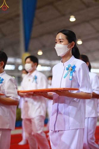 ภาพ No.99828:พิธีทอดผ้าป่า ต้นสมบัติจักรพรรดิ ในวันอาทิตย์ที่ 3 ธันวาคม พ.ศ. 2566 ณ สภาธรรมกายสากล วัดพระธรรมกาย จ.ปทุมธานี