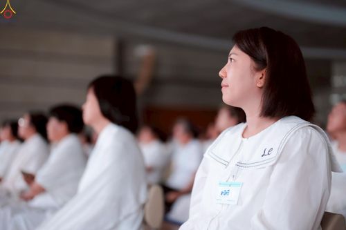 ภาพ No.242279:วันที่ ๒๙ - ๓๑ สิงหาคม พ.ศ. ๒๕๖๘ สัมมนารวมใจผู้นำบุญ บูชาธรรม ๘๑ ปี  หลวงพ่อธัมมชโย รุ่นที่ ๒ กฐินสามัคคีทั่วไทย ๓๐,๐๐๐ วัด โครงการอุปสมบทบูชาธรรมมหาปูชนียาจารย์  ๓,๐๐๐ รูป