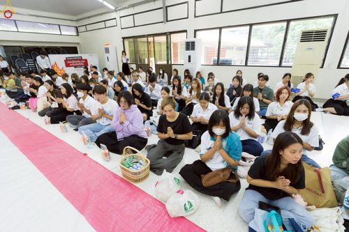ภาพ No.243098:วันพฤหัสบดีที่ 4 กันยายน พ.ศ. 2568 เวลา 07.00-08.15 น. มหาวิทยาลัยเกษตรศาสตร์ กำแพงแสน ร่วมทำบุญตักบาตร Freshy KU85 พระสงฆ์ 85 รูป
