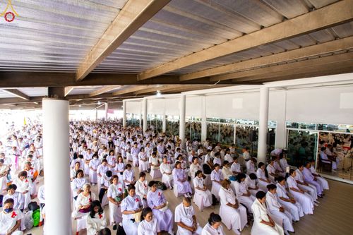 ภาพ No.128897:พิธีทอดผ้าป่าฉลองมหารัตนเจดีย์สิริปทุมสวรรค์ ณ ศูนย์ปฏิบัติธรรมภาคใต้ อ.บางกล่ำ จ.สงขลา วันที่ 10 มีนาคม พ.ศ. 2567