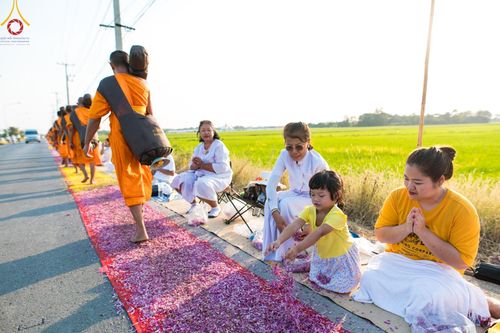 ภาพ No.116661:พิธีต้อนรับพระธรรมยาตรา ปีที่ 12 ณ อนุสรณ์สถานบางปลา จ.นครปฐม วันที่ 21 มกราคม พ.ศ. 2567