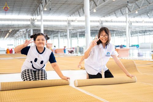 ภาพ No.91194:พิธีร่วมบุญกฐินสัมฤทธิ์ปีที่ 16 และกฐินสมทบวัดกัลยาณมิตรทั้งภายใน และต่างประเทศปีที่ 6 ณ บ้านแก้วเรือนทองคุณยายฯ วัดพระธรรมกาย วันเสาร์ที่ 21 ตุลาคม พ.ศ. 2566