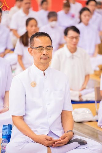 ภาพ No.151202:พิธีบูชาข้าวพระ ในวันอาทิตย์ต้นเดือน วันที่ 1 กันยายน พ.ศ. 2567 ณ สภาธรรมกายสากล วัดพระธรรมกาย