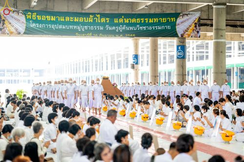 ภาพ No.87812:พิธีบรรพชาอุปสมบท ในโครงการอุปสมบทหมู่บูชาธรรม วันครูผู้ค้นพบวิชชาธรรมกาย ณ วัดพระธรรมกาย ในวันเสาร์ที่ 16 กันยายน พ.ศ.2566
