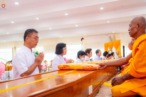 ภาพ No.336188:วันที่ 20 มิถุนายน พ.ศ.2569 พิธีทอดผ้าป่า ส่งเสริมงานพระพุทธศาสนา , พิธีเจริญพระพุทธมนต์เนื่องในวาระครบรอบ 14 ปี ธรรมอุทยานบ้านแป้ง อ.พรหมบุรี จ.สิงห์บุรี