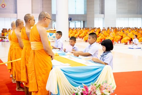 ภาพ No.339576:วันที่ 18 กรกฎาคม พ.ศ.2569 วันมหารำลึก ครั้งที่ 36 ณ ห้องแก้วสารพัดนึก 1 วัดพระธรรมกาย