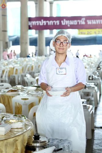 ภาพ No.323743:วันที่ 22 เมษายน พ.ศ.2569(วันคุ้มครองโลก) งานถวายมหาสังฆทาน 40,000 กว่าวัดทั่วประเทศ คณะสงฆ์ฉันภัตตาหารเพล