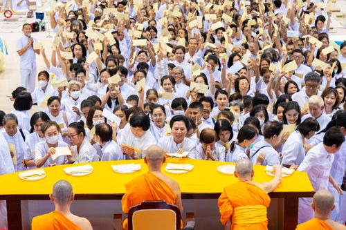 ภาพ No.311697:วันอาทิตย์ต้นเดือนที่ 1 มีนาคม พ.ศ.2569 สัมมนาพิเศษ พิธีมอบรูปหล่อโลหะหลวงปู่วัดปากน้ำ พระมงคลเทพมุนี พิธีมุทิตาสักการะในโอกาสพระครูปลัดรัตนวีรวัฒน์(รังสฤษดิ์ อิทธิจินฺตโก) เจ้าอาวาสวัดพระธรรมกาย  ดำรงตำแหน่งเป็น “ที่ปรึกษาเจ้าคณะจังหวัดปทุมธานี”  ณ ห้อง