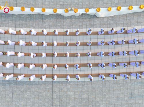 ภาพ No.320846:วันเสาร์ที่ 11 เมษายน พ.ศ.2569 พิธีเวียนประทักษิณ พิธีวันทาเจดีย์ โครงการอุปสมบทหมู่ บูชาธรรมหลวงพ่อธัมมชโย พ.ศ.2569 โครงการอุปสมบทหมู่ธรรมทายาท ระดับอุดมศึกษา รุ่น 53 (ภาคฤดูร้อน) ณ วัดพระธรรมกาย ปทุมธานี