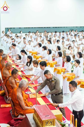 ภาพ No.316242:วันเสาร์ที่ 28 มีนาคม พ.ศ. 2569 พิธีบำเพ็ญกุศล คุณพ่อณรงค์ จินตมากุล  สิริอายุ 99 ปี 11 เดือน โยมบิดา พระครูปลัดรัตนวีรวัฒน์ (รังสฤษดิ์ อิทฺธิจินตโก) ที่ปรึกษาเจ้าคณะจังหวัดปทุมธานี เจ้าอาวาสวัดพระธรรมกาย  ณ ห้องปลูกศรัทธา 2 วัดพระธรรมกาย ปทุมธานี