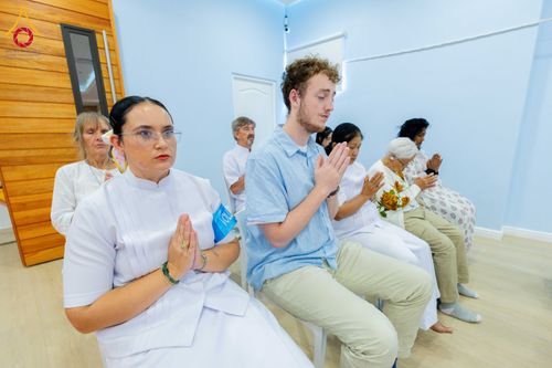 ภาพ No.313238:วันอาทิตย์ที่ 8 มีนาคม พ.ศ. 2569 พิธีสมโภชรูปเหมือนพระมงคลเทพมุนี (สด จนฺทสโร) และพิธีทอดผ้าป่าสามัคคีเพื่อสร้างวิหารพระมงคลเทพมุนี ณ วัดพุทธเคปทาวน์ ประเทศแอฟริกาใต้