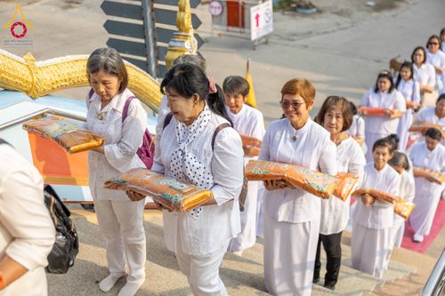 ภาพ No.298781:วันที่ 20 มกราคม พ.ศ. 2569 พิธีทอดผ้าป่าทำนุบำรุงศาสนสถาน ณ วัดลำพญา อ.บางเลน จ.นครปฐม ในโครงการธรรมยาตรา กตัญญูบูชา มหาปูชนียาจารย์ พระมงคลเทพมุนี(สด จนฺทสโร) พระผู้ปราบมาร อนุสรณ์สถาน 7 แห่ง ปีที่ 14