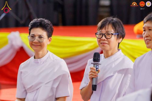 ภาพ No.282132:วันที่ 22 ธันวาคม พ.ศ.2568 พิธีปิดโครงการอบรมอุบาสิการุ่นที่ 1 อินโดนีเซีย