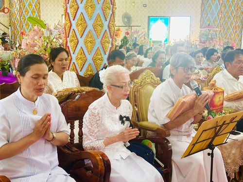 ภาพ No.281766:วันที่ 5 พฤศจิกายน พ.ศ. 2568 พิธีทอดกฐินสามัคคีทั่วไทย 30,000 วัด  โดยคณะศิษยานุศิษย์ บูชาธรรม 81 ปี  หลวงพ่อธัมมชโย ณ วัดหัวถนน อ.สะเดา จ.สงขลา