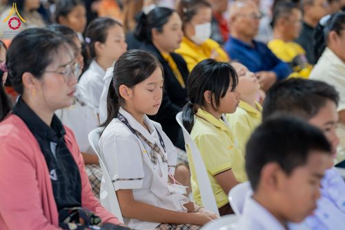 ภาพ No.291042:วันจันทร์ที่ 5 มกราคม พ.ศ. 2569  วัดพระธรรมกาย มูลนิธิธรรมกาย  จัดพิธีมอบของขวัญสนับสนุนการจัดกิจกรรมงานวันเด็กแห่งชาติ ประจำปี พ.ศ. 2569 ให้แก่องค์กรภาคีเครือข่ายกว่า 200 องค์กร ณ วัดพระธรรมกาย อ.คลองหลวง จ.ปทุมธานี