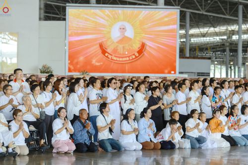 ภาพ No.322212:วันที่ 14 เมษายน พ.ศ.2569 การเตรียมกล่องไทยธรรม วันสุดท้าย เพื่องานถวายมหาสังฆทาน 40,000 กว่าวัดทั่วประเทศ วันคุ้มครองโลก 22 เมษายน พ.ศ.2569 วัดพระธรรมกาย