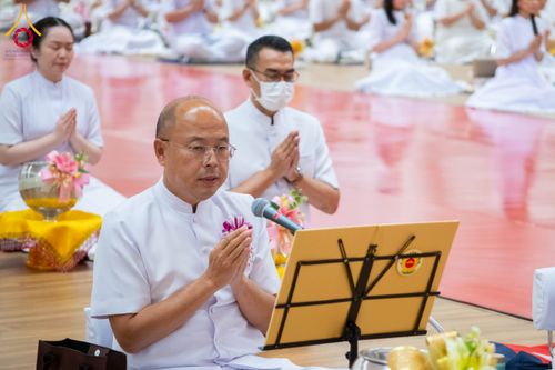 ภาพ No.310688:วันอาทิตย์ที่ 22 กุมภาพันธ์ พ.ศ. 2569 พิธีถวายโคมมาฆประทีป ณ ห้องแก้วสารพัดนึก 2 วัดพระธรรมกาย จ.ปทุมธานี