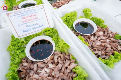 ภาพ No.296746:วันที่ 18 มกราคม พ.ศ. 2569 พิธีถวายภัตตาหารเป็นสังฆทาน แด่พระธรรมยาตรา ณ วัดโบสถ์บน ต.บางคูเวียง จ.นนทบุรี อนุสรณ์สถานลำดับที่ 4 สถานที่เกิดด้วยกายธรรม ในโครงการธรรมยาตรา กตัญญูบูชา มหาปูชนียาจารย์ พระมงคลเทพมุนี(สด จนฺทสโร) พระผู้ปราบมาร อนุสรณ์สถาน 7 แ