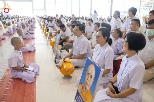 ภาพ No.319455:วันเสาร์ที่ 4 เมษายน พ.ศ.2569 พิธีขอขมา มอบผ้าไตร และถวายบาตรแด่นาคธรรมทายาท ในโครงการบรรพชาสามเณรฟื้นฟูพระพุทธศาสนาทั่วไทย โครงการหน่อแก้วเปรียญธรรม รุ่นที่ 14 โครงการสามเณรยุวธรรมทายาท รุ่นที่ 34 โครงการสามเณรมัชฌิมธรรมทายาท รุ่นที่ 30 ณ สภาธรรมกายสากล