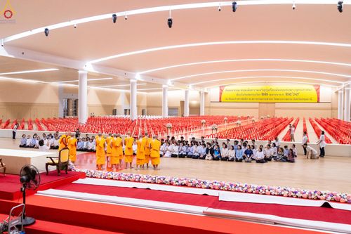 ภาพ No.322795:วันที่ 15-18 เมษายน พ.ศ.2569 การเเตรียมโต๊ะฉัน , เตรียมจุดพักค้าง , เรียงเก้าอี้ , เรียงกล่องไทยธรรม  เพื่องานถวายมหาสังฆทาน 40,000 กว่าวัดทั่วประเทศ วันคุ้มครองโลก 22 เมษายน พ.ศ.2569 วัดพระธรรมกาย