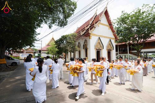 ภาพ No.341325:วันอาทิตย์ที่ 26 กรกฎาคม พ.ศ. 2569 ​โครงการอุปสมบทหมู่บูชาธรรมมหาปูชนียาจารย์ รุ่นที่ ๑ วัดกลางธนรินทร์ ต.บ้านแป้ง อ.พรหมบุรี จ.สิงห์บุรี