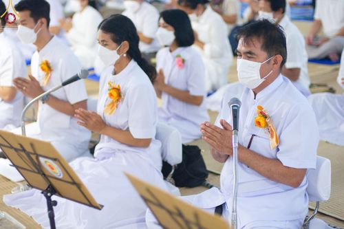 ภาพ No.70027:พิธีถวายภัตตาหารเป็นสังฆทาน แด่คณะพระธรรมยาตราฯ ในโครงการธรรมยาตราฯ ปีที่ 11 ณ อนุสรณ์สถานคลองบางนางแท่น อ.สามพราน จ.นครปฐม วันที่ 11 มกราคม พ.ศ. 2566