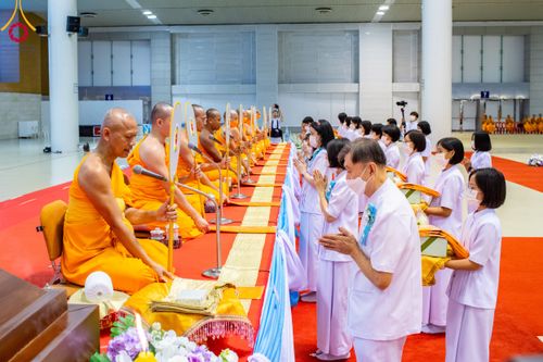 ภาพ No.90879:พิธีบำเพ็ญกุศลสวดพระอภิธรรม  อุบาสกถาวร พรหมถาวร (อุบาสกผู้ปั้นพระ) คืนที่ 5 วันพุธที่ 18 ตุลาคม พ.ศ. 2566 ณ ห้องแก้วสารพัดนึก 1 สภาธรรมกายสากล วัดพระธรรมกาย จ.ปทุมธานี