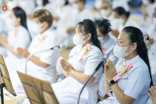 ภาพ No.69973:พิธีถวายภัตตาหารเป็นสังฆทาน แด่คณะพระธรรมยาตราฯ ในโครงการธรรมยาตราฯ ปีที่ 11 ณ อนุสรณ์สถานมหาวิหารพระมงคลเทพมุนี อ.สองพี่น้อง จ.สุพรรณบุรี วันที่ 10 มกราคม พ.ศ. 2566