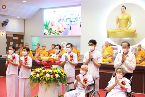 ภาพ No.64225:พิธีทอดกฐินสามัคคีเพื่อเติมเต็มสระมหาเศรษฐี /ห้องปฎิบัติธรรม อาคารธรรมสภา /กุฎิพระมหาเถระ ประจำปีพุทธศักราช 2565  โดยผู้มีบุญ จ.ชลบุรี และคณะกัลยาณมิตรทั่วโลก วันอาทิตย์ที่ 30 ตุลาคม พ.ศ. 2565  ณ ธุดงคสถานชลบุรี