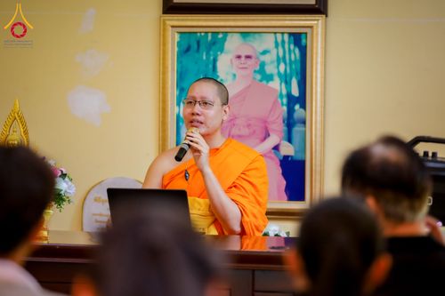 ภาพ No.285475:วันที่ 11 ธันวาคม พ.ศ. 2568  รวมพลังเด็กดี V-Star ผู้นำฟื้นฟูศีลธรรมโลก ประจำปี 2568 จังหวัดแพร่  ณ ธุดงคสถานแพร่ อำเภอวังชิ้น จังหวัดแพร่