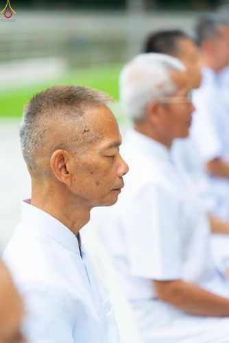 ภาพ No.330140:วันที่ 30 พฤษภาคม พ.ศ.2569 พิธีตัดปอยผมและปลงผม อุบาสกอุปสมบทอุทิศชีวิต 11 ท่าน ณ โบสถ์พระไตรปิฎก วัดพระธรรมกาย จังหวัดปทุมธานี