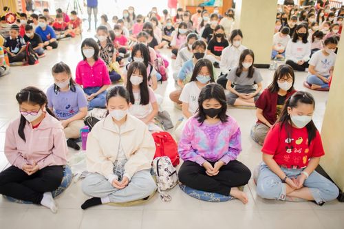 ภาพ No.64974:โครงการตอบปัญหาธรรมะทางก้าวหน้า IMEC (International Morals and Ethics Contest) ครั้งที่ 40 ในวันที่ 19  20 พฤศจิกายน พ.ศ. 2565 ณ สนามสอบโรงเรียน Sekolah Bodhi Dharma เขตบาตัม ประเทศอินโดนีเซีย