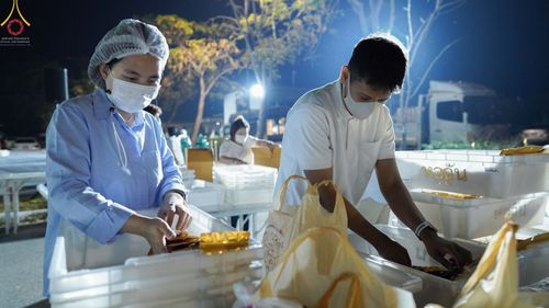 ภาพ No.71421:พิธีถวายภัตตาหารเป็นสังฆทาน แด่คณะพระธรรมยาตราฯ ในโครงการธรรมยาตรากตัญญูบูชา มหาปูชนียาจารย์ พระมงคลเทพมุนี(สด จนฺทสโร) พระผู้ปราบมาร อนุสรณ์สถาน 7 แห่ง ปีที่ 11 วันที่ 16 มกราคม พ.ศ. 2566