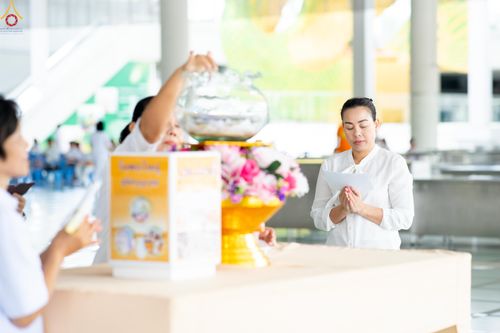 ภาพ No.343058:วันที่ 13 สิงหาคม พ.ศ.2569 พิธีบุพเปตพลี ครั้งที่ 186 ร่วมอุทิศส่วนกุศล แด่หมู่ญาติผู้ล่วงลับไปแล้ว และเป็นปัจจัยสนับสนุน การเผยแผ่พระพุทธศาสนา ณ หอฉันคุณยายอาจารย์ วัดพระธรรมกาย