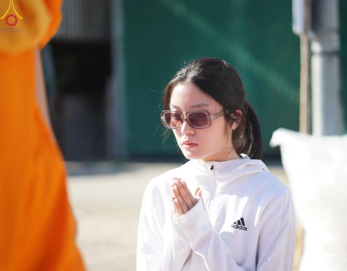 ภาพ No.105636:พิธีต้อนรับพระธรรมยาตรา ในโครงการธรรมยาตรากตัญญูบูชา มหาปูชนียาจารย์ พระมงคลเทพมุนี(สด จนฺทสโร) พระผู้ปราบมาร อนุสรณ์สถาน 7 แห่ง ปีที่ 12 วันที่ 3 มกราคม พ.ศ. 2567 ณ อนุสรณ์สถานโลตัสแลนด์ จ.สุพรรณบุรี