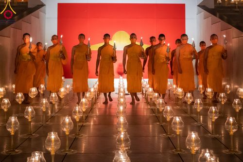 ภาพ No.90287:พิธีจุดประทีป 20,000 ดวง บูชาพระมหาธรรมกายเจดีย์ และบูชาพระมงคลเทพมุนี(สด จนฺทสโร) พระผู้ปราบมาร วันอังคารที่ 10 ตุลาคม พ.ศ. 2566 ณ ลานธรรมพระมหาธรรมกายเจดีย์ วัดพระธรรมกาย จ.ปทุมธานี