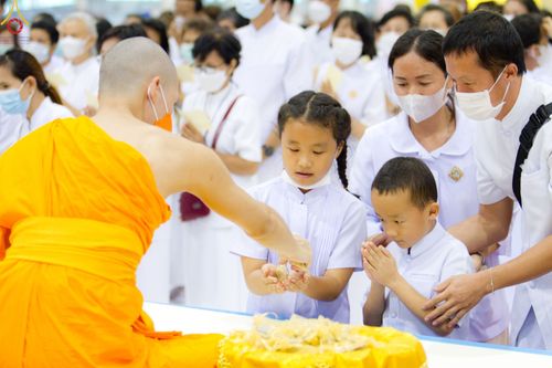ภาพ No.83963:พิธีมุทิตาอุปสมบทพระมหาเปรียญธรรม ในวันอาทิตย์ที่ 2 กรกฎาคม พ.ศ.2566 ณ สภาธรรมกายสากล วัดพระธรรมกาย