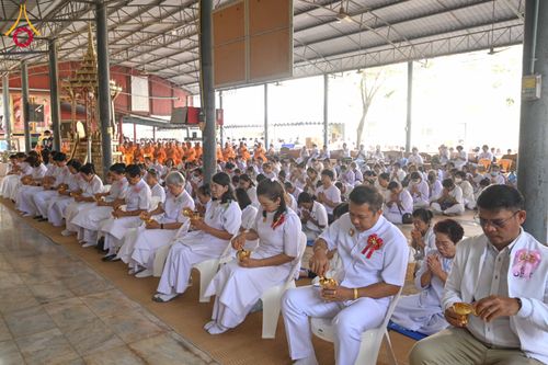 ภาพ No.299021:วันที่ 20 มกราคม พ.ศ. 2569 พิธีทอดผ้าป่าทำนุบำรุงศาสนสถาน ณ วัดใหม่นพรัตน์ ต.เนินพระปรางค์ อ.สองพี่น้อง จ.สุพรรณบุรี ในโครงการธรรมยาตรา กตัญญูบูชา มหาปูชนียาจารย์ พระมงคลเทพมุนี(สด จนฺทสโร) พระผู้ปราบมาร อนุสรณ์สถาน 7 แห่ง ปีที่ 14