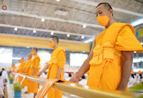 ภาพ No.65362:พิธีทอดผ้าป่า ในวันอาทิตย์ต้นเดือนที่ 4 ธันวาคม พ.ศ. 2565 ณ วัดพระธรรมกาย จ.ปทุมธานี