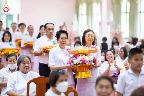 ภาพ No.298666:วันที่ 20 มกราคม พ.ศ. 2569 พิธีทอดผ้าป่าทำนุบำรุงศาสนสถาน ณ วัดไร่ขิง อ.สามพราน จ.นครปฐม ในโครงการธรรมยาตรา กตัญญูบูชา มหาปูชนียาจารย์ พระมงคลเทพมุนี(สด จนฺทสโร) พระผู้ปราบมาร อนุสรณ์สถาน 7 แห่ง ปีที่ 14