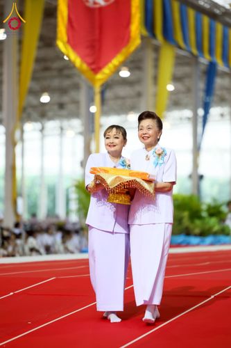 ภาพ No.264568:วันอาทิตย์ที่ 2 พฤศจิกายน พ.ศ. 2568 พิธีทอดกฐินสามัคคี ณ สภาธรรมกายสากล วัดพระธรรมกาย