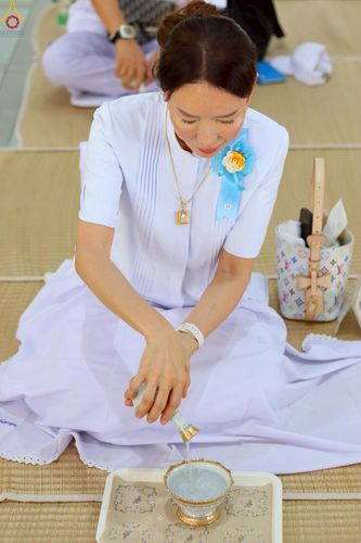 ภาพ No.229781:วันที่ 25 มิถุนายน พ.ศ. 2568 (แรม 15 ค่ำ เดือน 7) พิธีบุพเปตพลี ครั้งที่ 166 ร่วมอุทิศบุญแด่หมู่ญาติที่ล่วงลับไปแล้ว และสืบทอดอายุพระพุทธศาสนา ณ หอฉันคุณยายอาจารย์ฯ วัดพระธรรมกาย