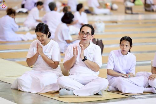 ภาพ No.244030:วันอาทิตย์ที่ 7 กันยายน พ.ศ. 2568 พิธีทอดผ้าป่าสมทบกฐินวัดพระธรรมกาย และสมทบกฐิน 30,000 วัดทั่วไทย ครั้งที่ 2 ณ ห้องแก้วสารพัดนึก 1 วัดพระธรรมกาย