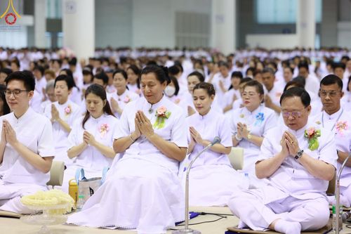 ภาพ No.154375:พิธีบูชาครูผู้ค้นพบวิชชาธรรมกาย ณ สภาธรรมกายสากล วัดพระธรรมกาย วันอังคารที่ 17 กันยายน พ.ศ. 2567