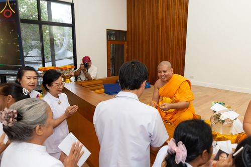 ภาพ No.163011:โครงการกฐินสามัคคีทั่วไทย 30,000 วัด บูชาธรรม 80 ปี หลวงพ่อธัมมชโย โดย คณะศิษยานุศิษย์วัดพระธรรมกาย ณ ศูนย์ปฎิบัติธรรมจันทบุรี วันที่ 18 ตุลาคม พ.ศ. 2567