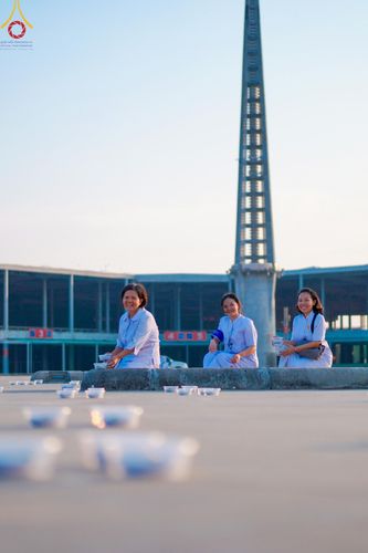 ภาพ No.58330:V.41 เทหมดใจ  ลุยต่อไป ร้อยซาวปี การเตรียมงาน การปฏิบัติงาน และการเก็บงาน ของเจ้าหน้าที่หน่วยงานต่างๆ เพื่อพิธีฉลองอายุวัฒนมงคล 80 ปี หลวงพ่อธัมมชโย และรับถวายมหาสังฆทาน 10,000 กว่าวัดทั่วประเทศ ในวันคุ้มครองโลก จันทร์ที่ 22 เมษายน พ.ศ. 2567